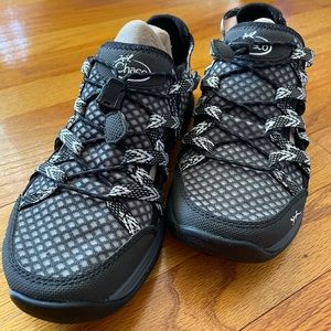 Chaco Evo Outcross size 7.5